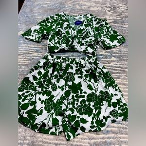 NEVER WORN VACATION TWO PIECE